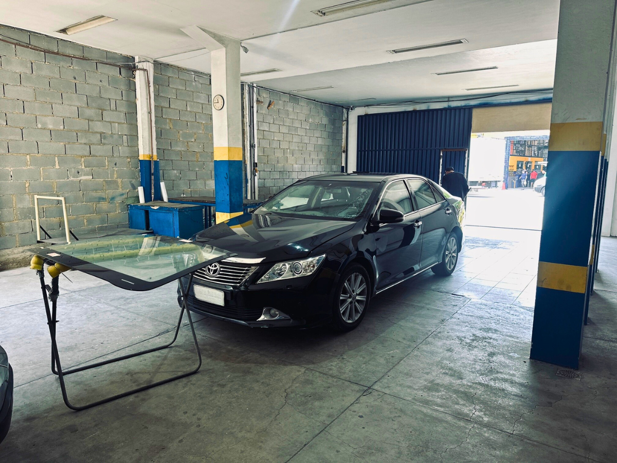 Recuperação de vidros blindados em autoclave
